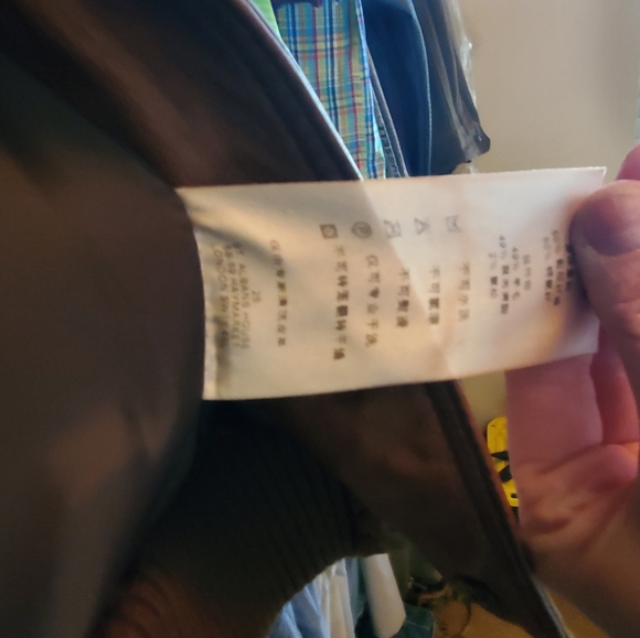 100% Authentic Burberry Cropped Lambskin Leather Jacket - Picture 3 of 16